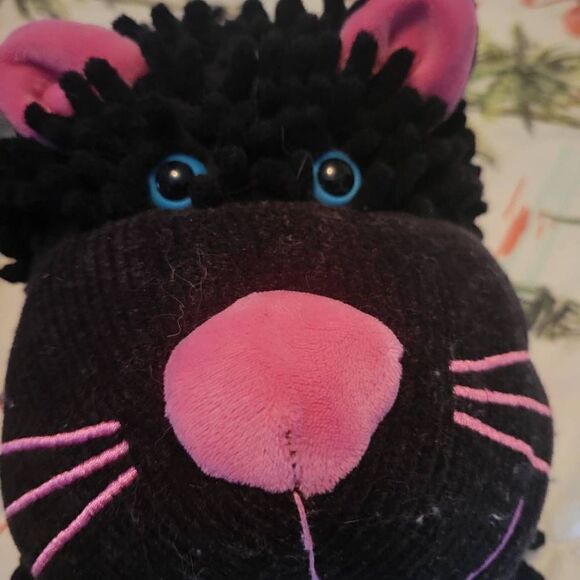 Aroma Home® Fuzzy Friends Cat Slippers - Picture 5 of 7